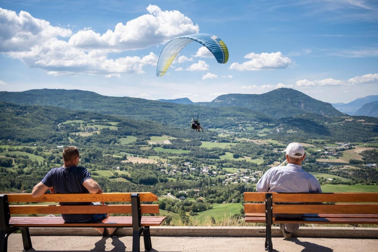 Huttopia Lac De Serre-Poncon Le Lautaret エクステリア 写真