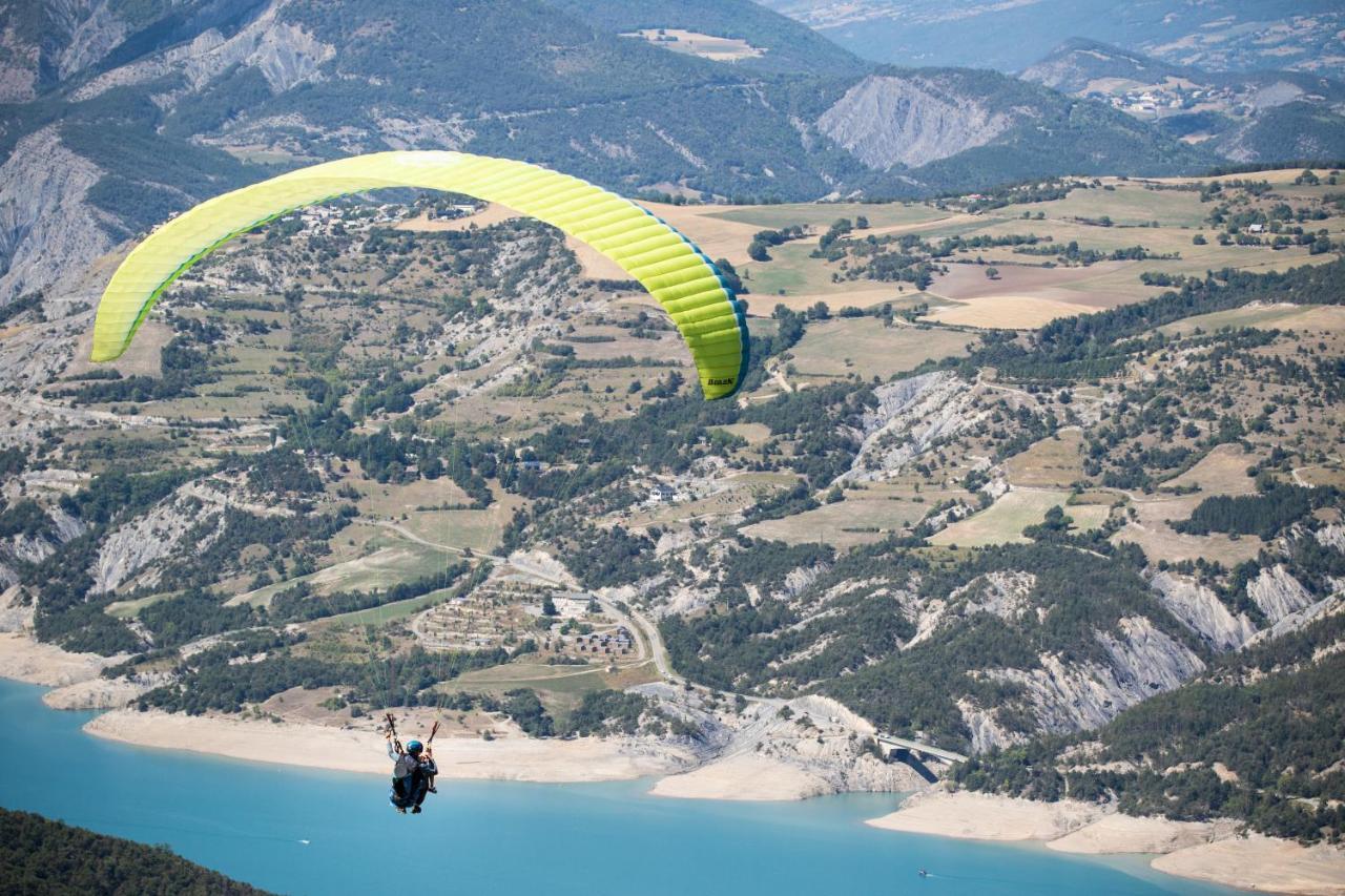 Huttopia Lac De Serre-Poncon Le Lautaret エクステリア 写真