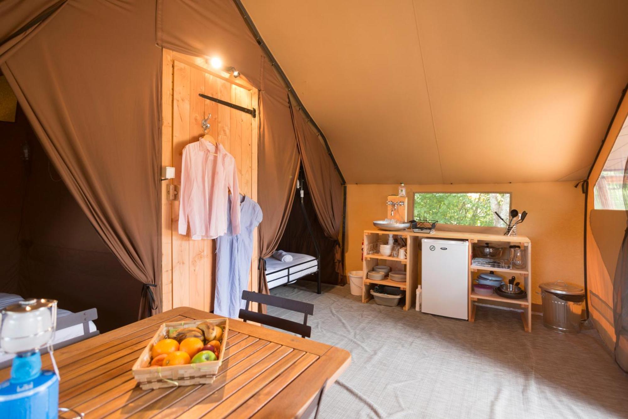 Huttopia Lac De Serre-Poncon Le Lautaret 部屋 写真
