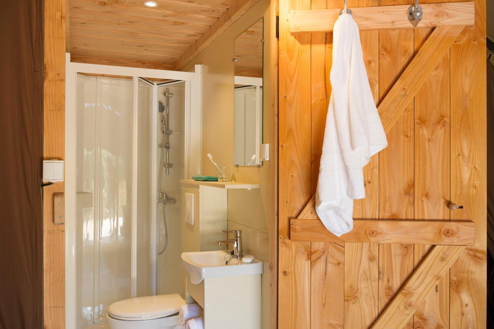 Huttopia Lac De Serre-Poncon Le Lautaret 部屋 写真